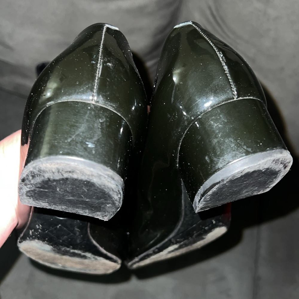 CHANEL Black Patent Leather Cap-Toe Ballet Flats - Picture 5 of 16